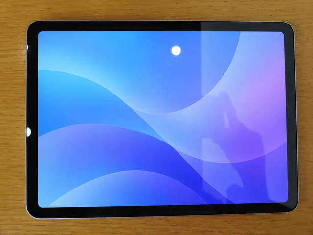 Иллюстрация модели: Apple iPad Air11 M2