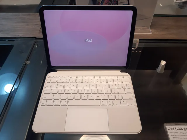 Иллюстрация модели: Apple iPad (10th generation,2022)